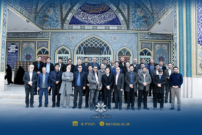 ضیافت اندیشه اعضای هیئت علمی دانشگاه میبد با عنوان «مهارت‌های ارتباطی در محیط کار و خانواده» و «تحولات منطقه و افق سیاست خارجی ایران» برگزار شد